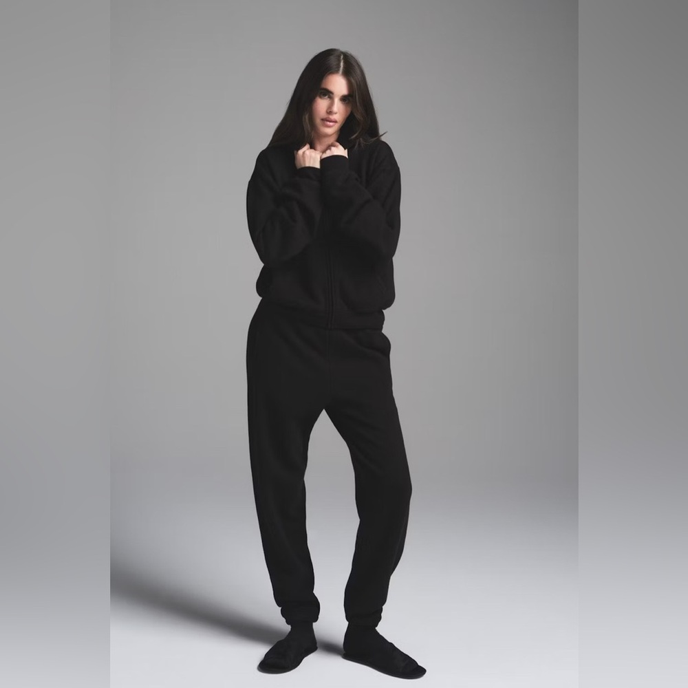NWT SKIMS Cotton Fleece Joggers, Black, Size Large